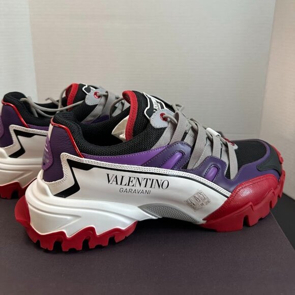 Valentino Garavani Sneakers Limited Edition - Picture 4 of 13